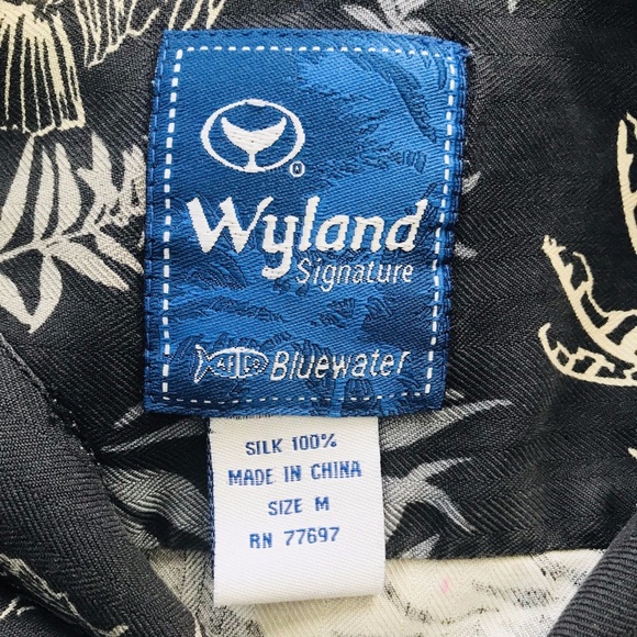 AFTCO Wyland Lionfish Floral Hawaiian Silk Shirt M - Picture 6 of 6